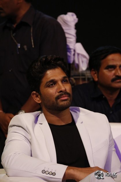 Sarrainodu-Movie-Audio-Celebrations